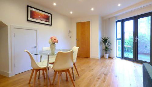 Flat 20 min to Central London and Garden & Parking - Foto 3