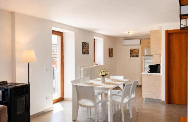 Rustico Maria Full House Lake View Escape - Foto 11