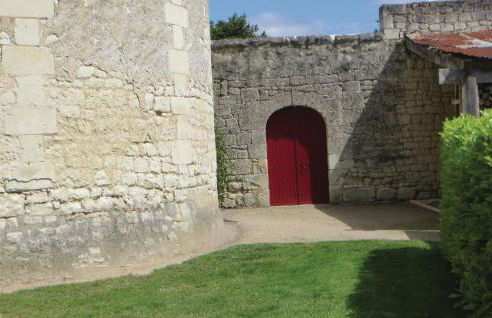 2 Bedroom Stunning Home In Chinon - Foto 9