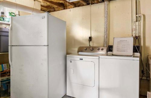 Water Views Walk to Beach Dogs Welcome - Photo 31