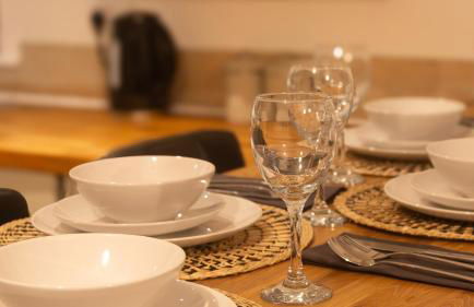 2-Bed Wallington, Sleeps 6, Parking, Near LGW - Foto 6