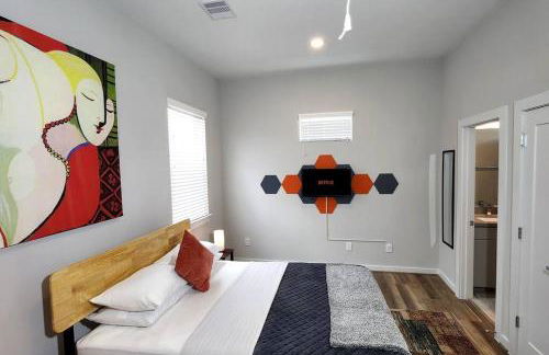 Galleria Exquisite Three Story Home Brand New Development - Foto 2