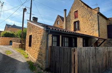Corps de ferme rénové à 10 min de Sarlat - Foto 48