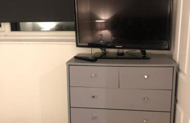 Exclusive Modern decorated 1 Bedroom Detached Studio - Foto 7