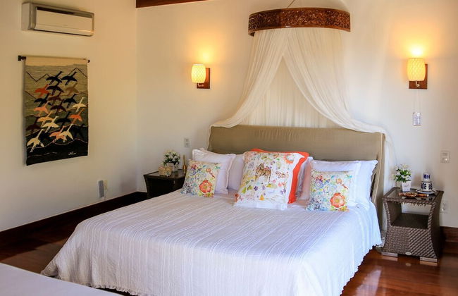 Mansão Exuberante Pé na Areia Ferradura - Photo 13