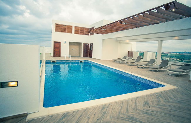 Accra Luxury Apartments at The Gallery - Photo 1