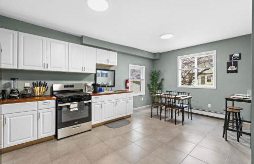 Modern 3BR, Private Parking, 30 Minutes to NYC, World Cup - Foto 14