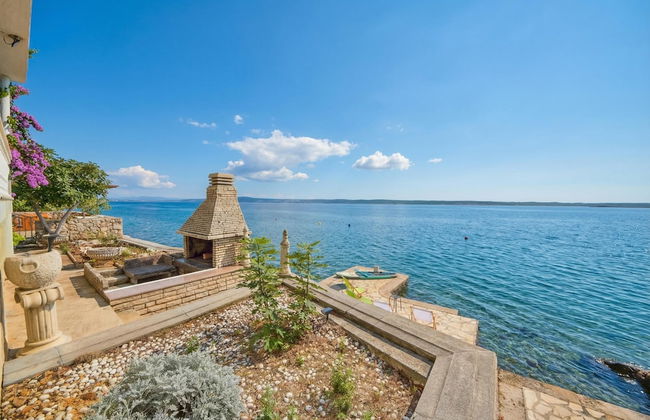 Holiday Home Seafront Escape - Photo 36