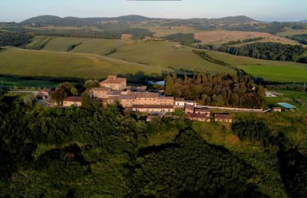 Borgo Belsedere - biofarm estate resort in Tuscany - Foto 1