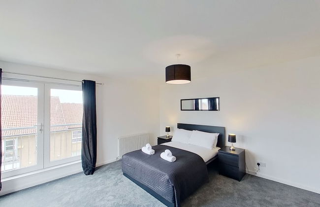 Orange Apartments Bothwell Road - Photo 18