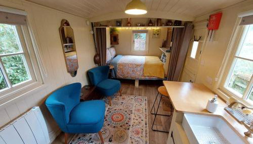 The Humble Hut - Photo 3