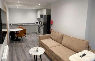 Central Liverpool 1-Bed Apartment, Ideal for Business & City Stays - Foto 1