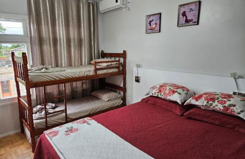 Casa de 2 Plantas - Photo 1