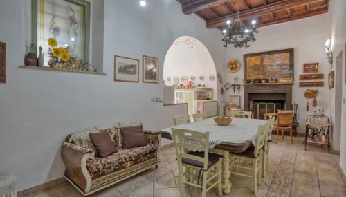 3 Bedroom Lovely Apartment In Canino - Foto 3
