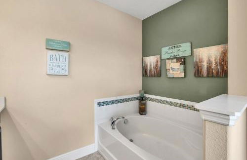 Amazing home 5bd, 5ba, South facing pool and hot tub - Foto 3