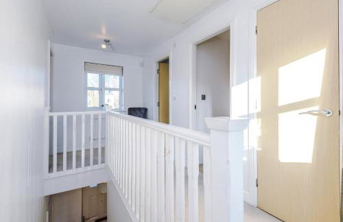 Driveway Stylish 3Bedroom Home in Middleton - Foto 12