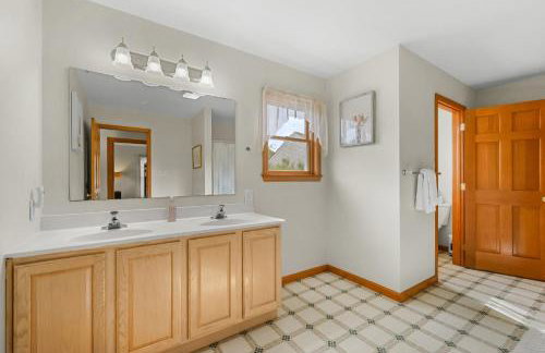 Charming Harwich Home—Relax Explore Cape Cod - Photo 24