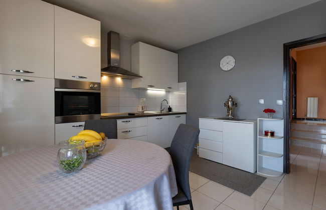 Kasteline Elegant Apartment With Balcony - Foto 5