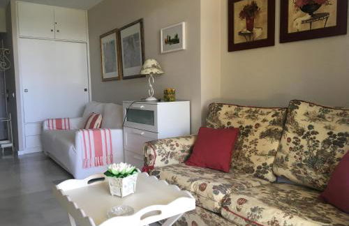 MI CAPRICHO, Beachfront, Grownfloor, Private Garden & Terrace - Photo 14