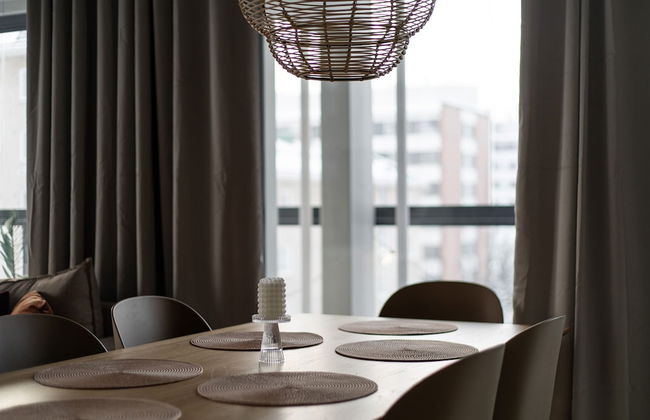 New 2BR Apt with Balcony, Sauna & Great Location - Foto 6