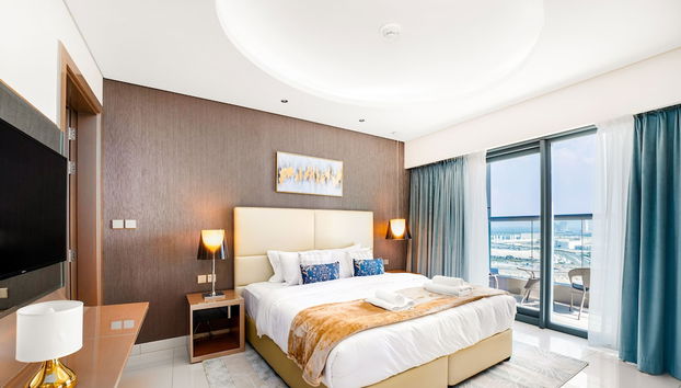 Glamorous 2BR in Damac Paramount Tower - Foto 2, Habitación