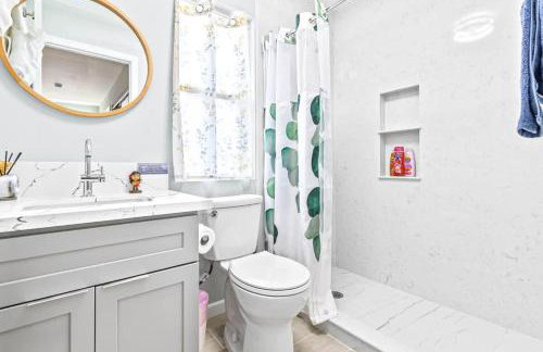 Family-friendly 2BD 2BA 2 Parkings Honolulu Home - Foto 19