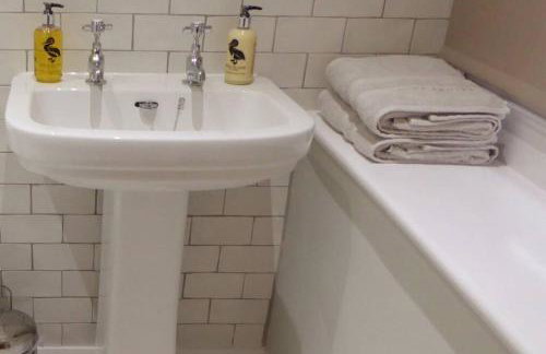 Falstaff House, listed building, a delightful late-Georgian holiday cottage in a great location in central Alnwick - Foto 4