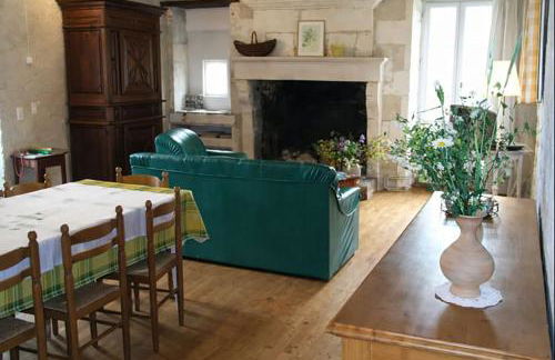 Grand gîte avec piscine entre Charente et Périgord - Foto 8