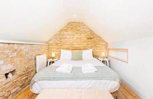 Wold House 18th century Cottage Barn - Pass the Keys - Photo 24