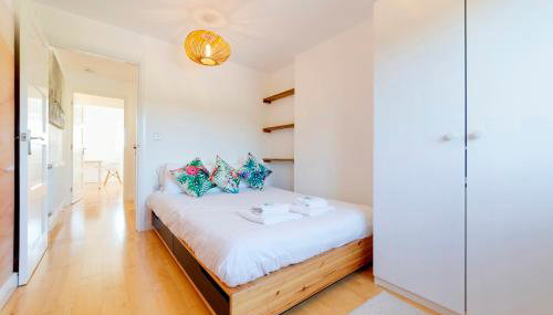 Pass the Keys Modern & Spacious 1 Bed Terrace with Free Parking - Foto 4, Other