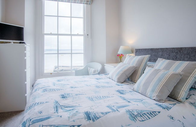 Belle Vue Court - 2 Bedroom Apartment - Tenby - Foto 10