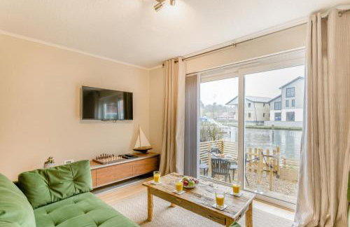 2 Bed in Hoveton oc-w33854 - Photo 1