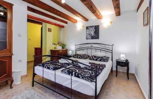 Amazing Home In Zlobin - Foto 5