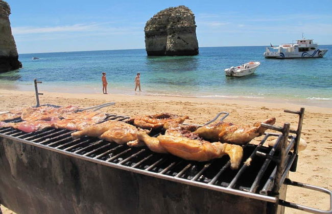 Balade en bateau dans les grottes de Benagil + Barbecue - Photo 2