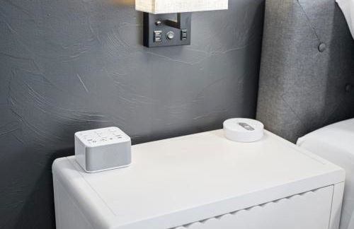 PFR Suites - Highland, 3BR 2BA Shadyside Condo, Penthouse Unit, 2 Decks, Off-Street Parking, 4th Floor Walkup - Foto 29