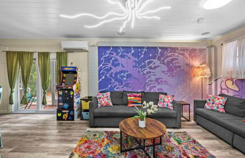 Modern Bright Escape Mins Beach, Pool, Hot Tub - Foto 4