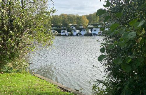 Coghurst Hall Holiday Home Sleeps 6, 2 bedrooms - Foto 31