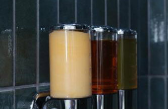 Tropical PoolHome Walk to Shops Near Beach - Foto 24