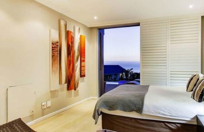 Secure Holiday Apartment w Private Pool Calico - Photo 29