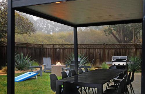 Seaside Home Modern Retreat with Breathtaking Views and Beachside Charm - Foto 14