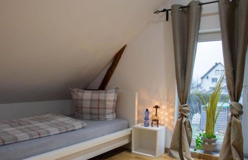 Kleine gemütliche Einliegerwohnung mit Garten und Pool - Foto 9