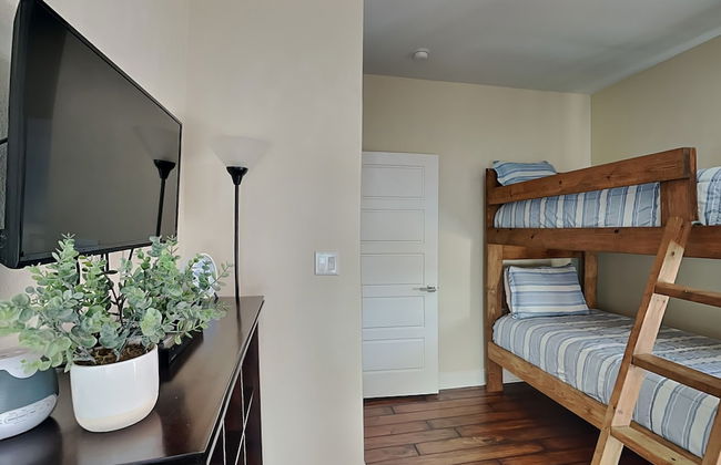 Surfside Sunshine - Photo 10