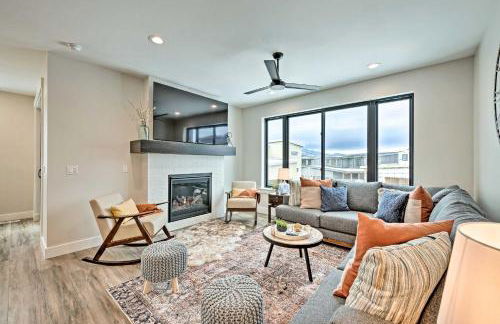 Newly-Built Lakeside Gem with Community Perks! - Foto 4