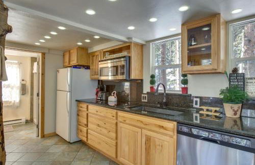 Idaho Springs Cabin with Hot Tub on Half Acre! - Foto 12