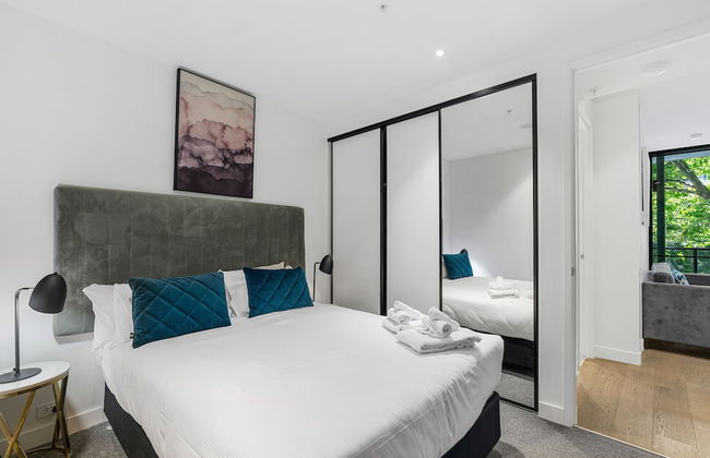 The Eminence Apartments by CLLIX - Photo 13