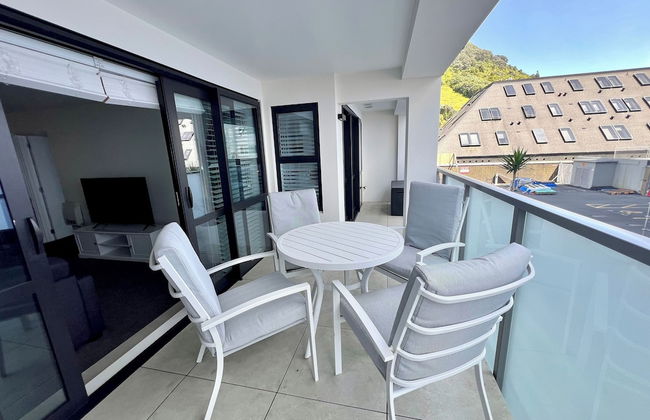 6 on Adams - Foto 60