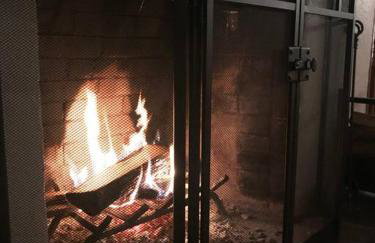 Charming Stratton Ski House Walk to Slopes - Foto 9