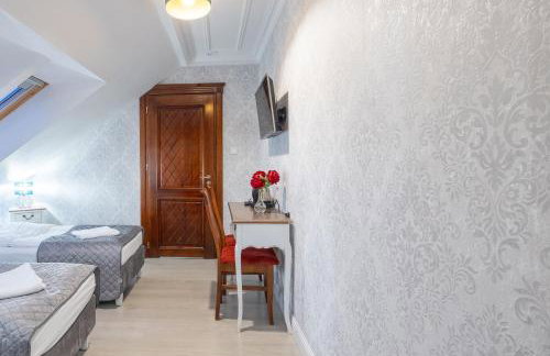 Dworek Kurowski - Foto 59