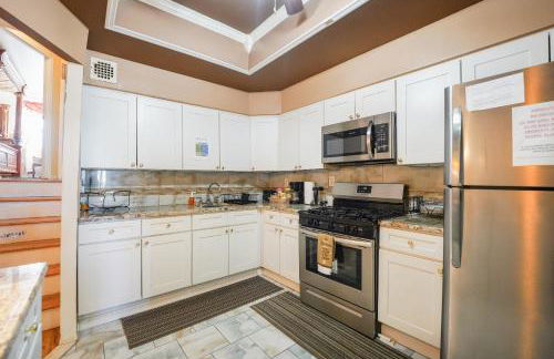 Chekells Cozy stay close to everything Free WIFI - Foto 8