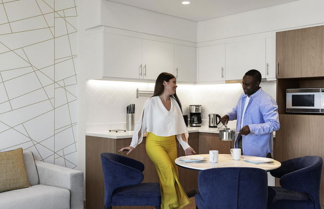 Aparthotel Adagio Dubai Deira - Photo 35